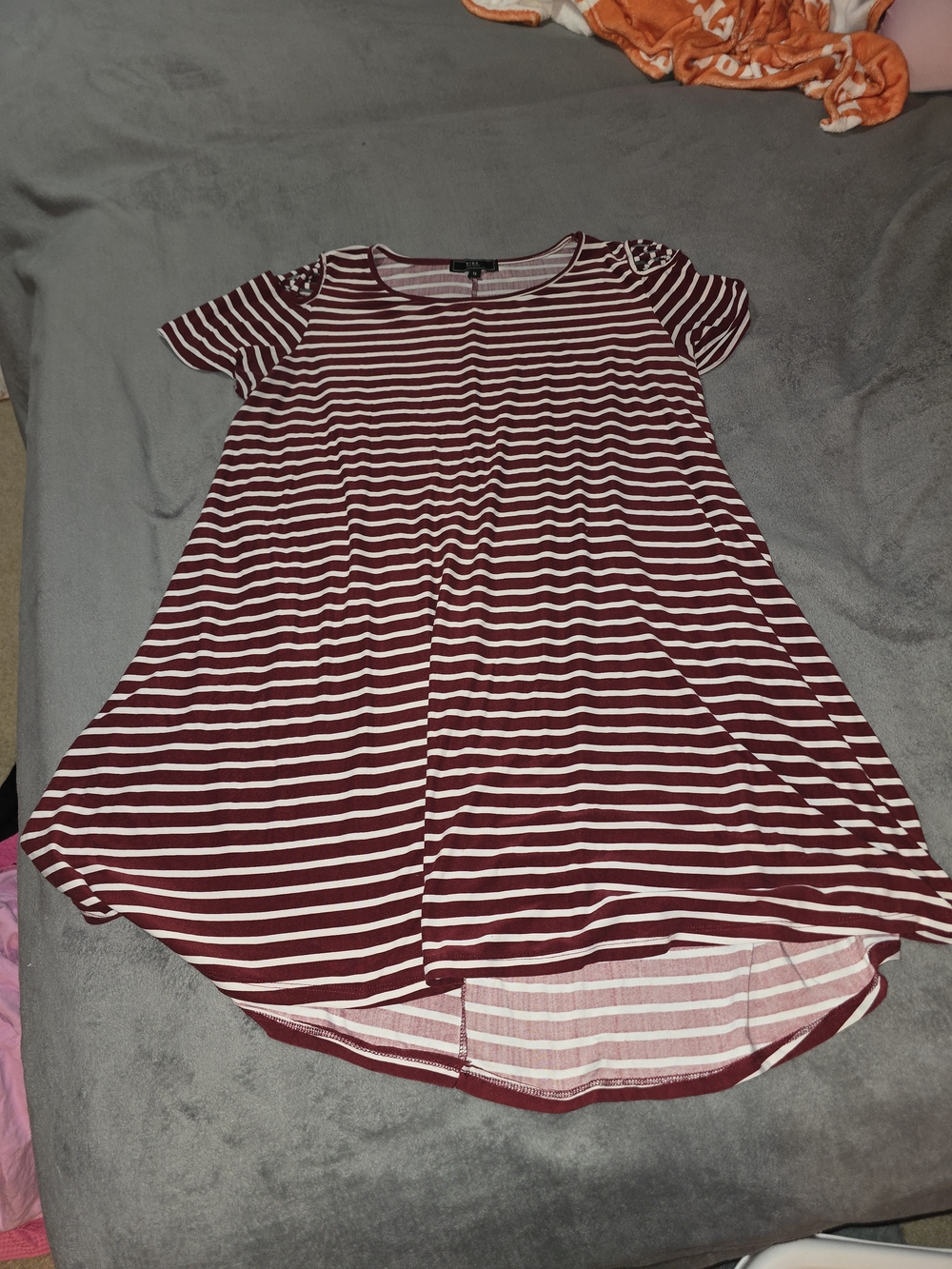 Striped Short-Sleeve Swing Tunic Dress in Burgundy & White